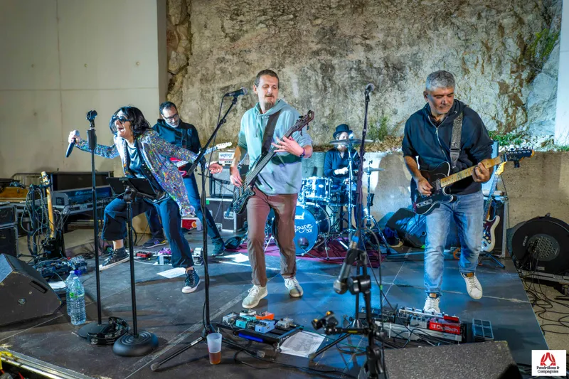 Nevrosyne en live à l'espace polyvalent de l'Arbois à la Duranne à Aix-en-Provence le 26 septembre 2023